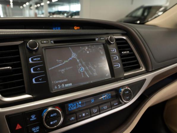 Toyota Highlander III (XU50) с пробегом 2014 года, цена 2 520 000 рублей, 259429 км, внедорожник, Автокод Объявления