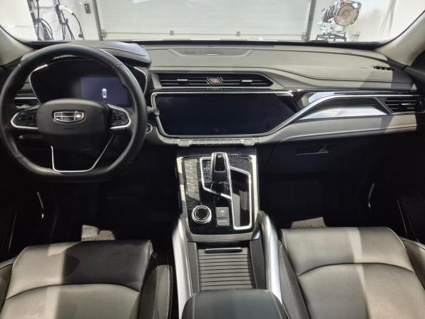 Geely Atlas Pro с пробегом 2023 года, цена 1 999 000 рублей, 57725 км, внедорожник, Автокод Объявления