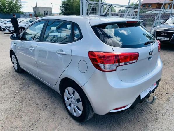 Kia Rio III Рестайлинг с пробегом 2017 года, цена 865 000 рублей, 119020 км, хэтчбек, Автокод Объявления