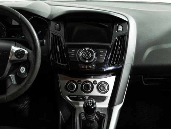 Ford Focus III с пробегом 2011 года, цена 529 585 рублей, 252131 км, седан, Автокод Объявления