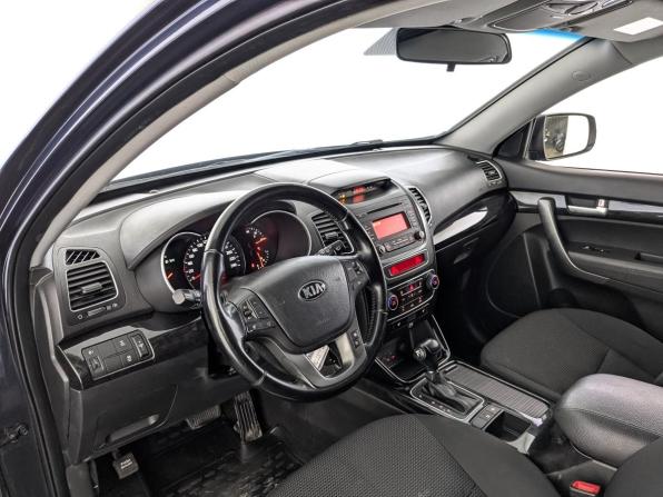 Kia Sorento II Рестайлинг с пробегом 2017 года, цена 1 810 000 рублей, 209222 км, внедорожник, Автокод Объявления