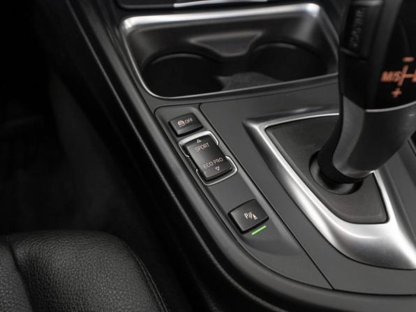 BMW 3 серии VI (F3x) с пробегом 2014 года, цена 1 600 000 рублей, 272326 км, лифтбек, Автокод Объявления