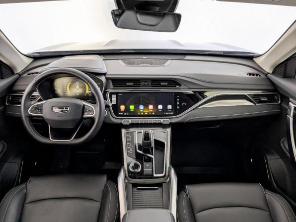 Geely Atlas Pro с пробегом 2024 года, цена 2 170 000 рублей, 7911 км, внедорожник, Автокод Объявления