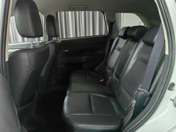 Mitsubishi Outlander III с пробегом 2013 года, цена 1 323 000 рублей, 129854 км, внедорожник, Автокод Объявления