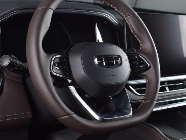 Geely Xingyue L I Рестайлинг 2 с пробегом 2026 года, цена 3 949 995 рублей, 19 км, внедорожник, Автокод Объявления