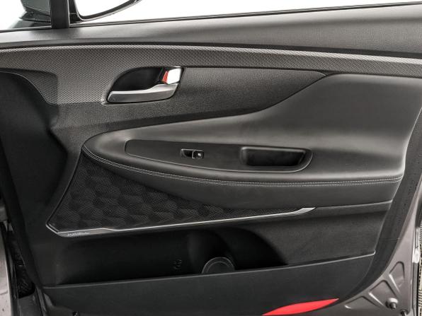 Hyundai Santa Fe IV с пробегом 2019 года, цена 3 350 000 рублей, 64745 км, внедорожник, Автокод Объявления