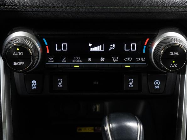 Toyota RAV4 V (XA50) с пробегом 2025 года, цена 4 149 000 рублей, 15553 км, внедорожник, Автокод Объявления