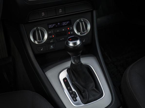 Audi Q3 I (8U) с пробегом 2013 года, цена 1 638 000 рублей, 137810 км, внедорожник, Автокод Объявления