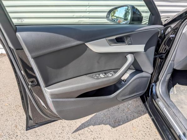 Audi A4 V (B9) Рестайлинг с пробегом 2020 года, цена 3 185 000 рублей, 48016 км, седан, Автокод Объявления