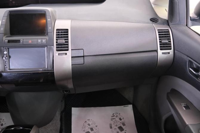 Toyota Prius II Рестайлинг (XW20) с пробегом 2008 года, цена 699 000 рублей, 335000 км, хэтчбек, Автокод Объявления