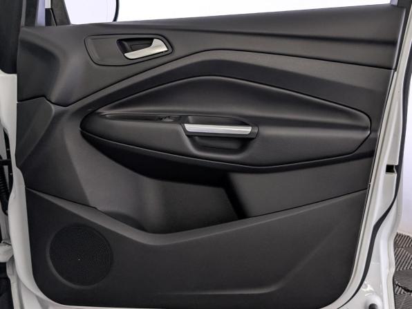 Ford Kuga II Рестайлинг с пробегом 2019 года, цена 1 870 000 рублей, 106318 км, внедорожник, Автокод Объявления