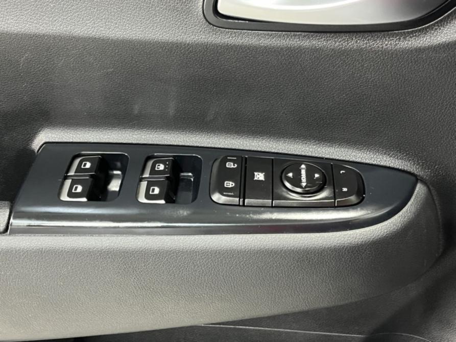 Kia Rio IV Курск  - изображение 17