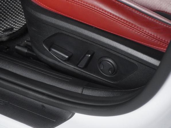 Kia K5 III с пробегом 2022 года, цена 2 499 000 рублей, 89137 км, седан, Автокод Объявления