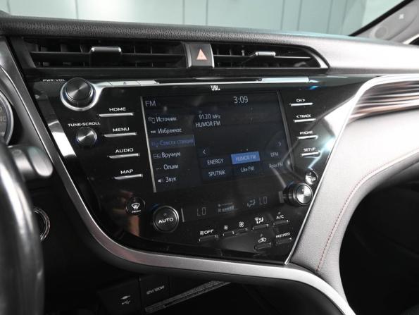 Toyota Camry VIII (XV70) с пробегом 2018 года, цена 3 239 000 рублей, 97568 км, седан, Автокод Объявления