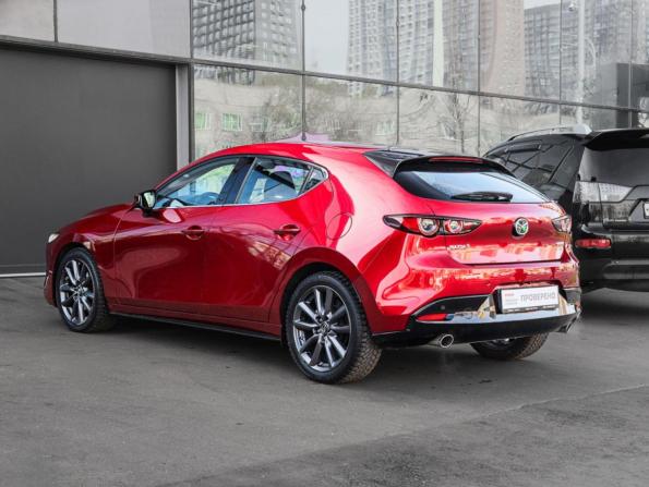 Mazda 3 IV (BP) с пробегом 2019 года, цена 2 315 000 рублей, 72154 км, хэтчбек, Автокод Объявления