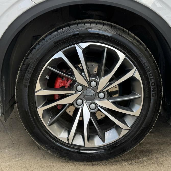 Geely Coolray I Москва  - изображение 18