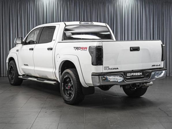Toyota Tundra II с пробегом 2011 года, цена 3 799 000 рублей, 165595 км, offers.body_type.unknown, Автокод Объявления