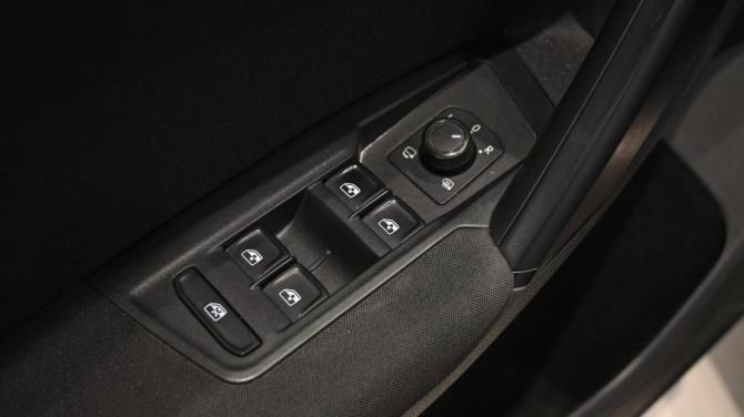 Volkswagen Tiguan II с пробегом 2017 года, цена 1 695 000 рублей, 161000 км, внедорожник, Автокод Объявления