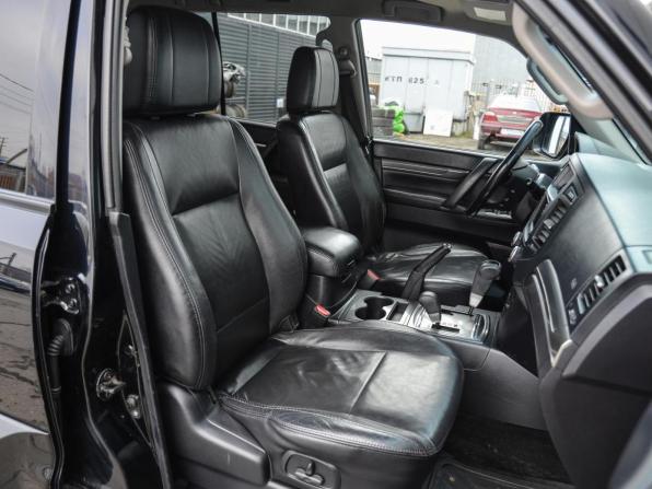 Mitsubishi Pajero IV с пробегом 2011 года, цена 1 950 000 рублей, 398459 км, внедорожник, Автокод Объявления