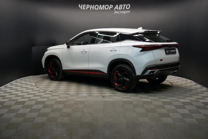 Omoda C5 I с пробегом 2024 года, цена 2 120 000 рублей, 16000 км, внедорожник, Автокод Объявления