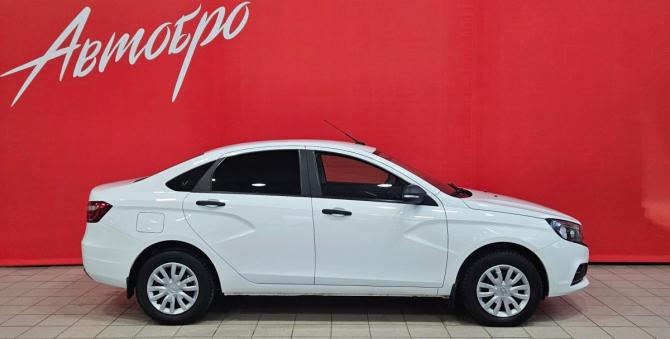 Lada (ВАЗ) Vesta I с пробегом 2017 года, цена 890 000 рублей, 66765 км, седан, Автокод Объявления
