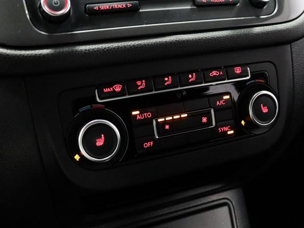 Volkswagen Tiguan I Рестайлинг с пробегом 2013 года, цена 1 329 000 рублей, 157054 км, внедорожник, Автокод Объявления