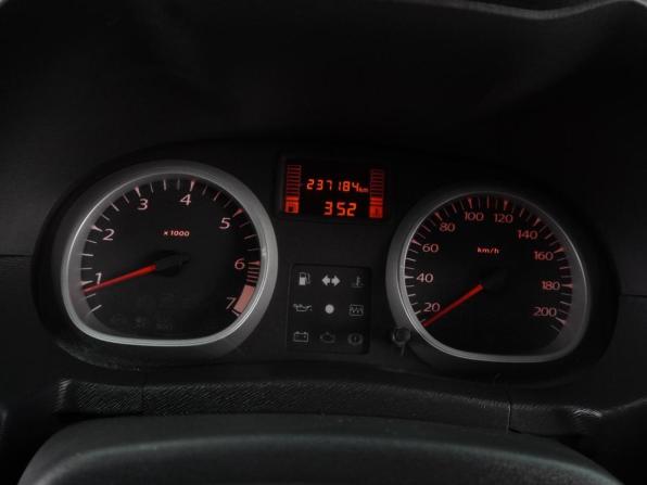 Renault Duster I с пробегом 2013 года, цена 769 000 рублей, 237184 км, внедорожник, Автокод Объявления