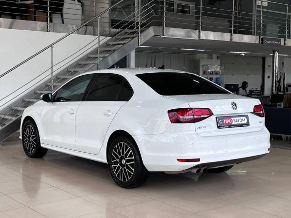 Volkswagen Jetta VI Рестайлинг с пробегом 2017 года, цена 1 449 900 рублей, 90000 км, седан, Автокод Объявления