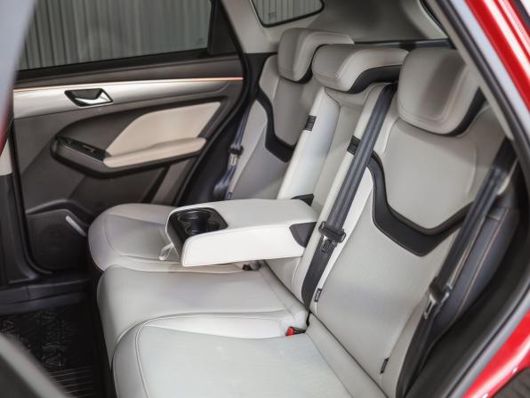 Haval Jolion I Рестайлинг с пробегом 2024 года, цена 2 090 000 рублей, 38537 км, внедорожник, Автокод Объявления