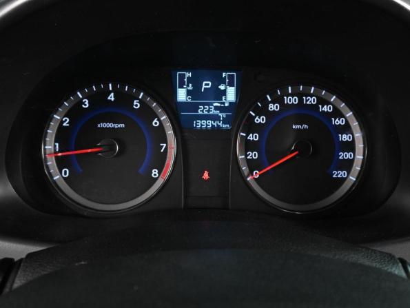 Hyundai Solaris I Рестайлинг с пробегом 2015 года, цена 1 170 000 рублей, 139944 км, седан, Автокод Объявления
