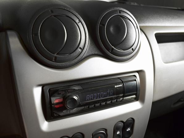 Renault Logan I Рестайлинг с пробегом 2012 года, цена 484 995 рублей, 185268 км, седан, Автокод Объявления