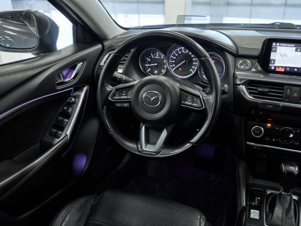 Mazda 6 III (GJ) Рестайлинг с пробегом 2017 года, цена 1 712 000 рублей, 201308 км, седан, Автокод Объявления