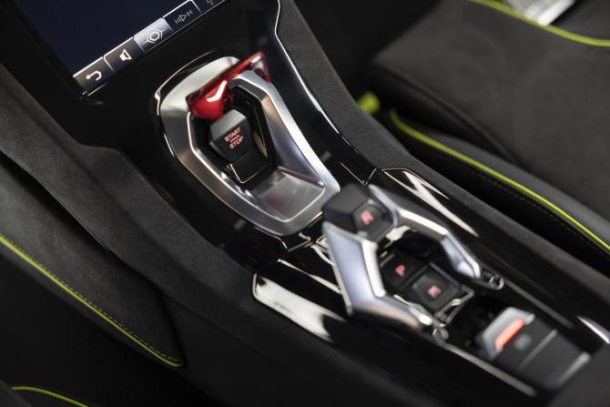 Новый Lamborghini Huracán I Рестайлинг 2024 года, цена 42 900 000 рублей, купе, Автокод Объявления