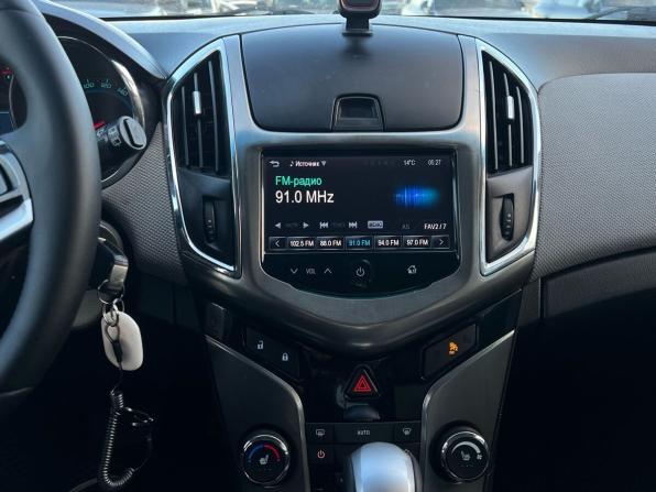 Chevrolet Cruze I Рестайлинг с пробегом 2013 года, цена 739 000 рублей, 100198 км, хэтчбек, Автокод Объявления