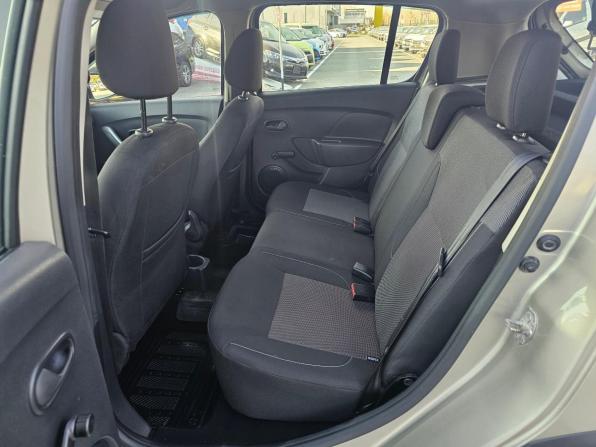 Renault Sandero II Рестайлинг с пробегом 2019 года, цена 1 099 995 рублей, 83795 км, хэтчбек, Автокод Объявления