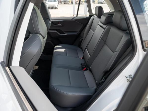 Toyota RAV4 VI (XA60) с пробегом 2025 года, цена 4 095 000 рублей, 63 км, внедорожник, Автокод Объявления