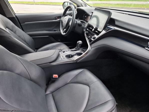 Toyota Camry VIII (XV70) Рестайлинг с пробегом 2023 года, цена 3 960 000 рублей, 20824 км, седан, Автокод Объявления