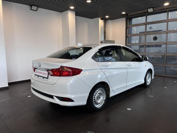 Honda Grace I Рестайлинг с пробегом 2020 года, цена 1 170 000 рублей, 56756 км, седан, Автокод Объявления