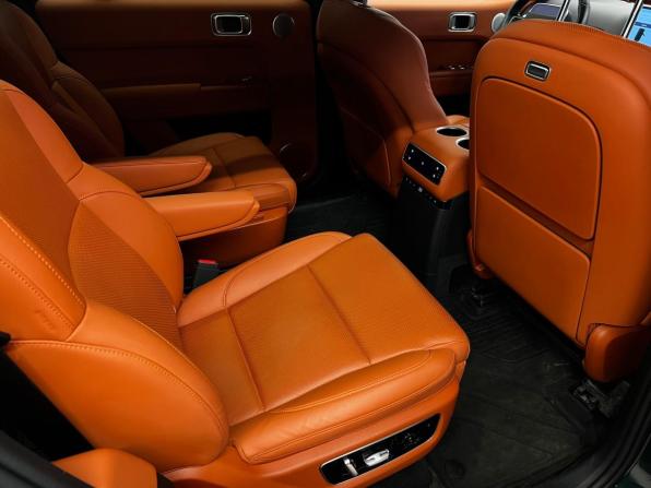 Li Auto (Lixiang) L9 I Рестайлинг с пробегом 2024 года, цена 7 688 000 рублей, 12153 км, внедорожник, Автокод Объявления