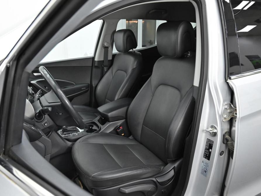 Hyundai Santa Fe III Рестайлинг Москва  - изображение 14
