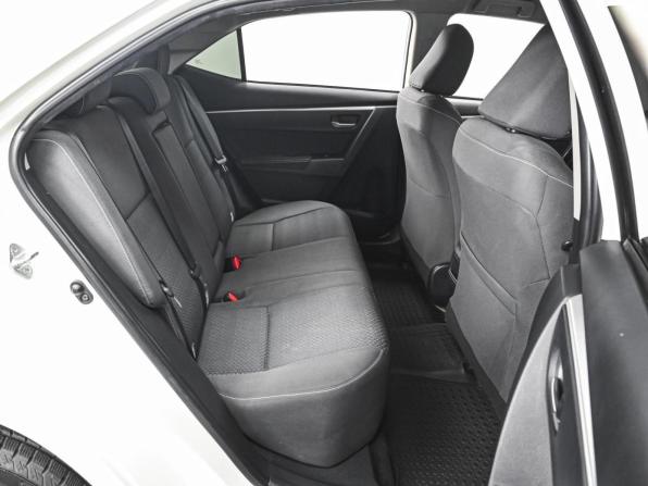 Toyota Corolla XI (E160 E170 E180) Рестайлинг 1 с пробегом 2018 года, цена 1 580 000 рублей, 119277 км, седан, Автокод Объявления