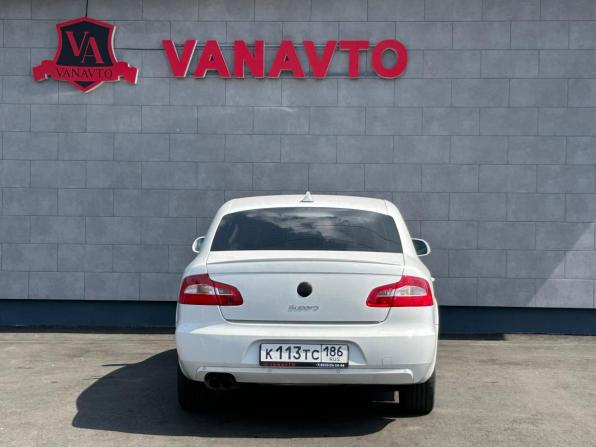 Skoda Superb II с пробегом 2012 года, цена 935 000 рублей, 223257 км, лифтбек, Автокод Объявления