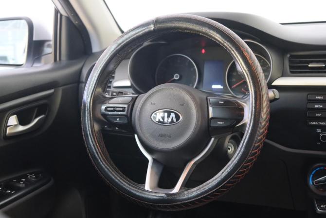 Kia Rio IV с пробегом 2019 года, цена 1 299 000 рублей, 158000 км, седан, Автокод Объявления