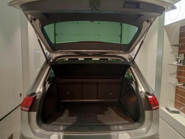 Volkswagen Tiguan II с пробегом 2017 года, цена 2 199 000 рублей, 123236 км, внедорожник, Автокод Объявления