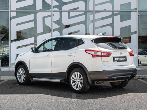 Nissan Qashqai II с пробегом 2017 года, цена 1 598 000 рублей, 121328 км, внедорожник, Автокод Объявления