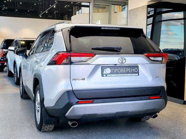 Toyota RAV4 V (XA50) с пробегом 2021 года, цена 2 825 000 рублей, 142059 км, внедорожник, Автокод Объявления