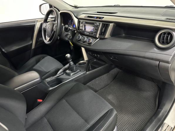 Toyota RAV4 IV (XA40) с пробегом 2013 года, цена 1 699 000 рублей, 86179 км, внедорожник, Автокод Объявления