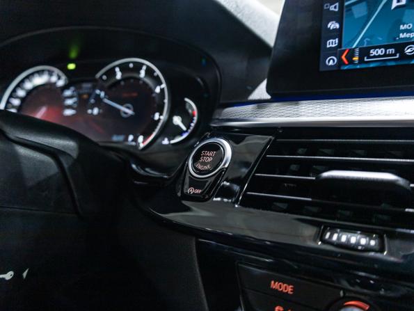 BMW 5 серии VII (G30/G31/G38) с пробегом 2017 года, цена 2 979 700 рублей, 166635 км, седан, Автокод Объявления