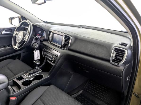Kia Sportage IV с пробегом 2016 года, цена 1 740 000 рублей, 136371 км, внедорожник, Автокод Объявления
