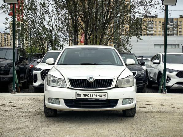 Skoda Octavia II (A5) Рестайлинг с пробегом 2012 года, цена 424 900 рублей, 235623 км, лифтбек, Автокод Объявления
